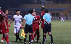 Hà Nội FC thắng TP.HCM trong trận đấu trọng tài gây bão