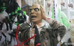 Mặt nạ ghê rợn, đồ hóa trang kinh dị tràn ngập thị trường dịp Halloween