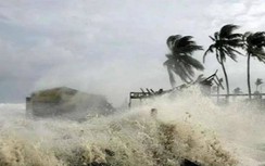 Tin bão số 5 mới nhất: Nhà đổ, đường xói lở, ngập sâu