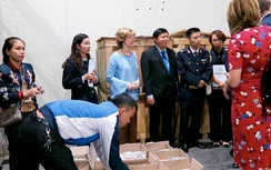 Phó Giám đốc toàn cầu USAID đến thăm Nhà ga Hàng hóa Nội Bài