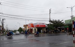 Tỉnh chỉ đạo khẩn trương dời cột điện, thi công nút giao dang dở mất ATGT