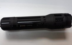 Tài xế xe công nghệ dùng roi điện đe dọa nhân viên an ninh sân bay