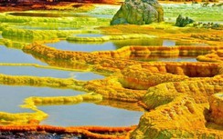 Nơi không có sự sống ngay trên bề mặt Trái đất