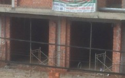 Sụp vỉ sắt tại công trình Khu đô thị mới Thới Lai, 4 người bị thương