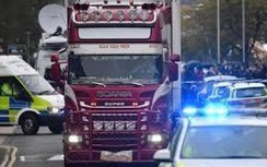 39 người chết ở Anh: Con thơ đòi bố, vợ thắt ruột chờ đón thi thể chồng