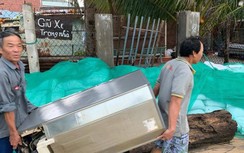 Bão tan, hơn 10.000 người dân Bình Định thở phào trở về nơi ở