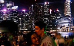 Bạn trai người Mỹ chuẩn bị kết hôn với á hậu Hoàng Oanh là ai?