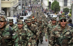 Bộ trưởng Quốc phòng Bolivia từ chức