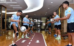 Vừa tới Việt Nam, tuyển Thái Lan đã lộ điểm yếu “chết người”