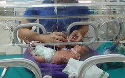 Mang thai tuần 32, sản phụ nguy kịch vì dị dạng mạch thận