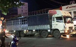 Tai nạn liên hoàn ở Nghệ An, vợ chết, chồng nguy kịch