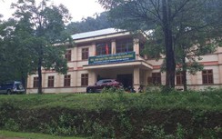 Kỷ luật lãnh đạo Hạt Kiểm lâm Khu bảo tồn thiên nhiên Đakrông