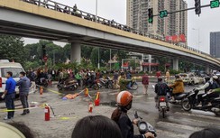 Cảnh sát tìm người nhà nữ nạn nhân đi xe đạp bị Mercedes tông tử vong