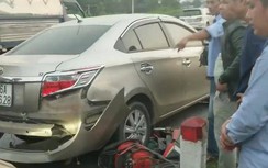 Nam tài xế đi ô tô tông 3 học sinh rồi bỏ chạy bị dân vây đánh tới tấp