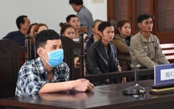 Gã chồng tẩm xăng đốt vợ, lãnh 16 năm tù