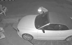 Video: "Siêu trộm" bẻ gương xế hộp tiền tỷ trong tích tắc