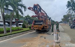 Va chạm giữa xe bơm bê tông và xe máy, 1 người tử vong