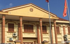 Nhiều người bất ngờ trước tin Chánh văn phòng tòa án bị bắt vì trốn truy nã