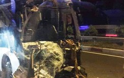 Liên tiếp 2 vụ ô tô khách húc đuôi xe container trên cao tốc Long Thành