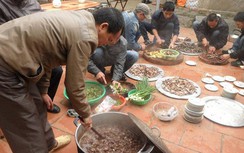 Chuyện ở làng ăn thịt chó ngày Tết lấy may