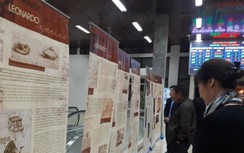 Khách đi tàu hào hứng với triển lãm về thiên tài Leonardo da Vinci