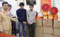 Thuê xe 7 chỗ chở 2,5 tạ pháo về “chơi Tết”