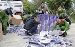 10.000 bao thuốc lá lậu được ngụy trang tinh vi trên xe tải đi tiêu thụ