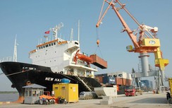 Hãng tàu tăng phụ phí vận chuyển, doanh nghiệp ứng phó cách nào?