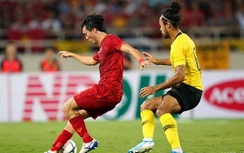 "Ngọc quý" của bầu Đức nói gì về việc được đối thủ của Barca, Real liên hệ?