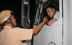 Hàng loạt “ma men” sa lưới CSGT trong đêm ở cửa ngõ TP.HCM