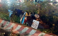 Sau tai nạn, nam thanh niên văng qua dải phân cách bị ô tô khác tông trúng