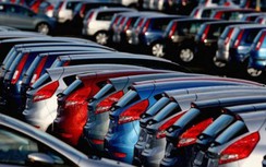 Nhập khẩu ô tô tăng vọt, Hải quan bội thu thuế
