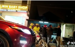 Xác minh vụ 2 chiến sĩ CSGT lặng lẽ bỏ đi khi thấy dân ẩu đả