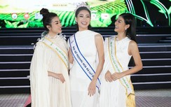 Hoa hậu thướt tha khoe dáng, bất chấp cái lạnh co ro của Lâm Đồng