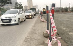 Thi công đại lộ Thăng Long “chui”, người dân khốn khổ