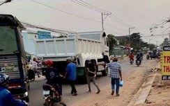 Va chạm với xe ben chưa biển kiểm soát, nam thanh niên tử vong tại chỗ