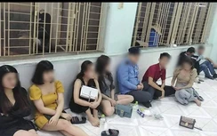 Hơn 100 nam thanh nữ tú phê ma túy trong quán karaoke Dubai ở TP.HCM