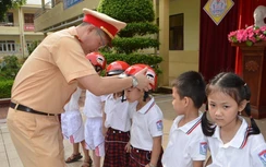 Móng Cái: Tập trung tuyên truyền, xử lý vi phạm giao thông