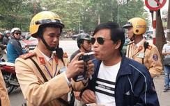 Uống 2 chén rượu bị phạt 7 triệu đồng và tước GPLX gần 2 năm