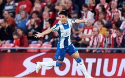 Ronaldo Trung Quốc "phá đảo" mạng xã hội sau khi xé lưới Barca