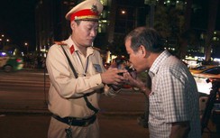 Vi phạm nồng độ cồn, 3 tài xế ô tô ở Nha Trang bị phạt 35 triệu