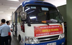 Ấm lòng chuyến xe 0 đồng đưa bệnh nhân về quê ăn Tết