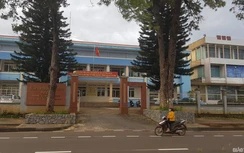 Giám đốc sở ký hàng loạt quyết định bổ nhiệm trước ngày nghỉ hưu