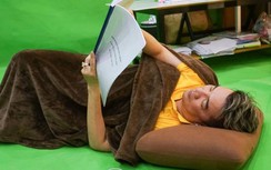 Đàm Vĩnh Hưng vạ vật cùng dàn nghệ sĩ tập Táo Xuân