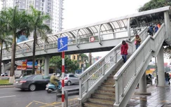 Hà Nội: Gần 18 tỷ đồng đầu tư 3 cầu vượt cho người đi bộ