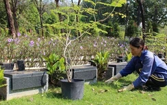 Chạp mộ mời gia tiên về nhà ăn Tết ngày nào tốt?