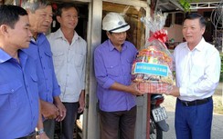Động viên tinh thần, hỗ trợ kinh phí cho nhân viên gác chắn dịp Tết 2020