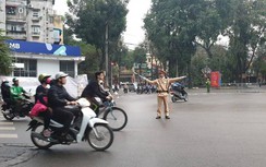 Liên ngành chống ùn tắc tại 72 điểm “nóng” giao thông Thủ đô