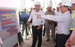 Bộ trưởng GTVT chúc Tết công nhân cao tốc Trung Lương - Mỹ Thuận