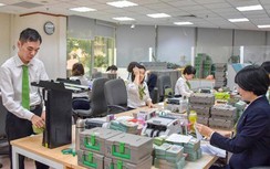 Vietcombank sẵn sàng phục vụ khách hàng giao dịch ATM dịp Tết